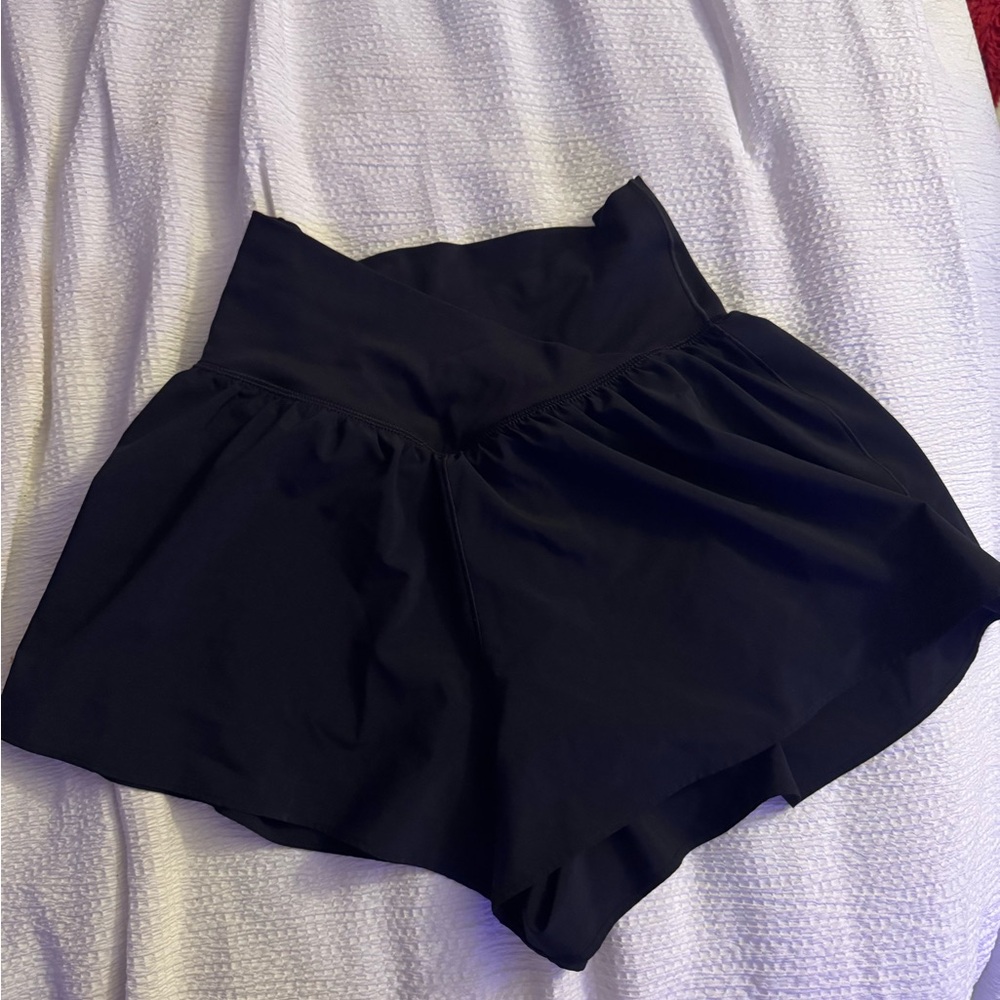 Aerie flowy shorts size xs